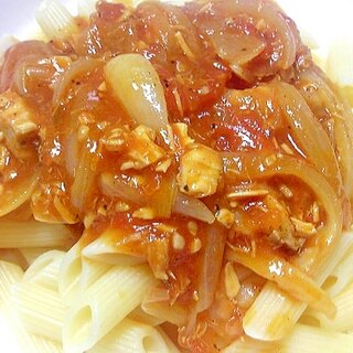 フレッシュトマトと手作りツナのトマトソースパスタ